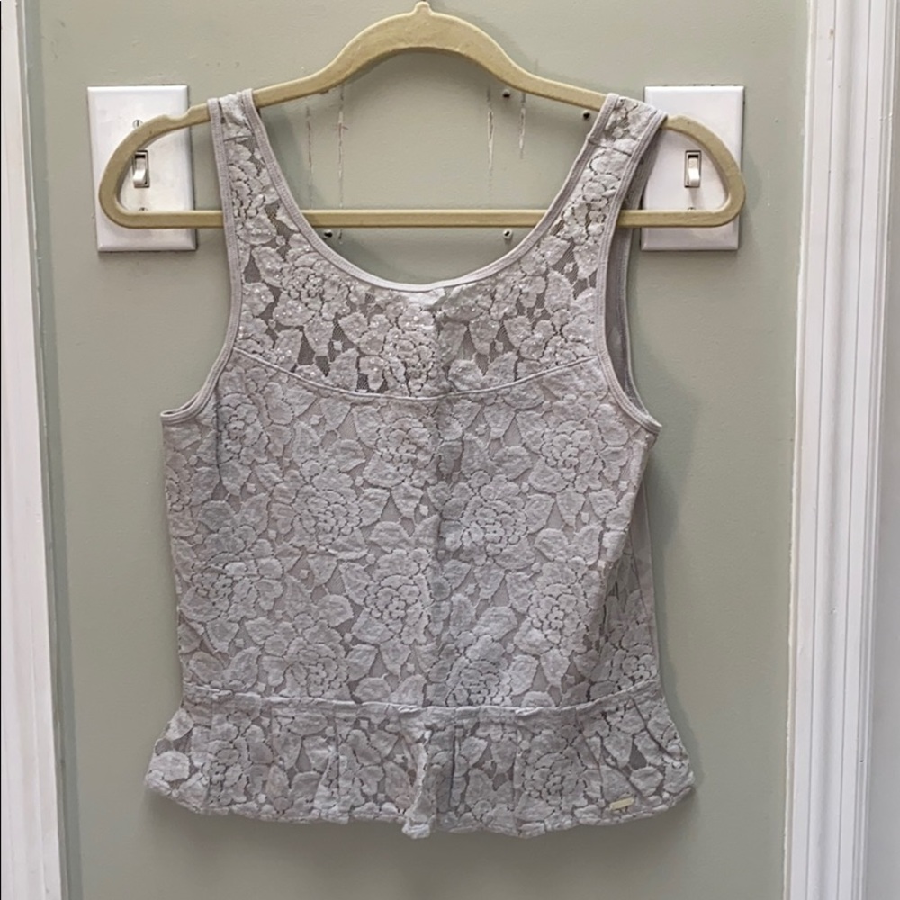 Gilly Hicks lace top